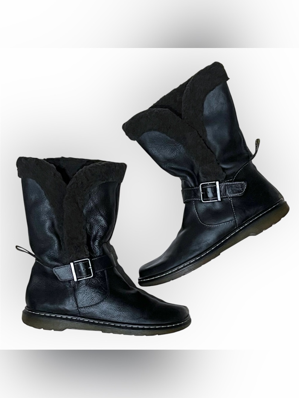 Dr. Martens Brielle boots vintage, faux fur lining black leather sz 8 US